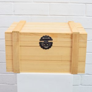 wooden wishing well box with clasp