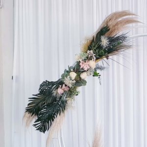 Toi-toi-flower-arrangement